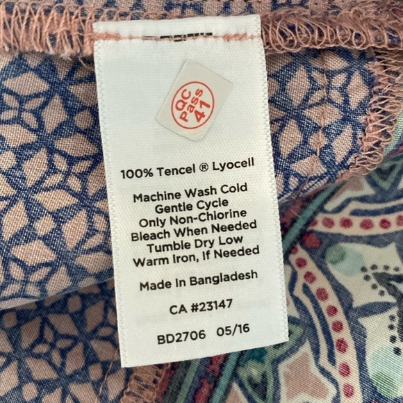 Talbots Print Tencel Tunic Blouse - Picture 9 of 11